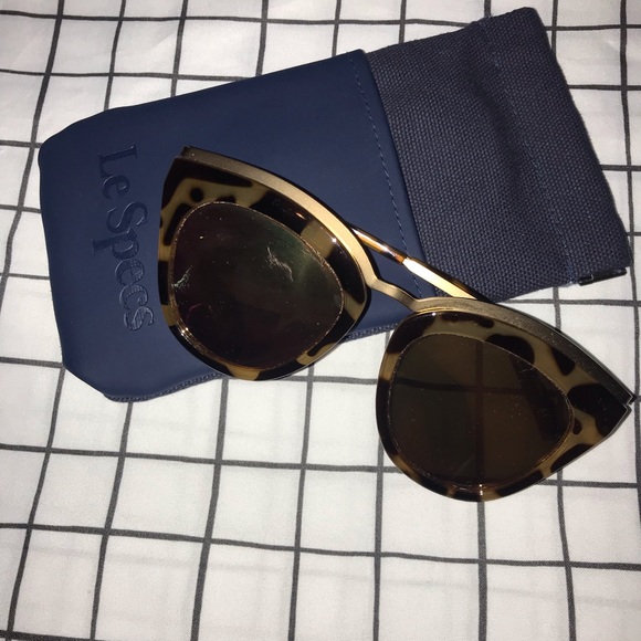 Le Specs Accessories - New Le Specs Tortoise and Gold Aviator Sunglasses